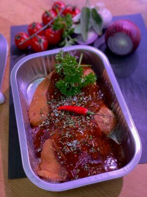 2 x Caribbean chicken fillets in cooking box